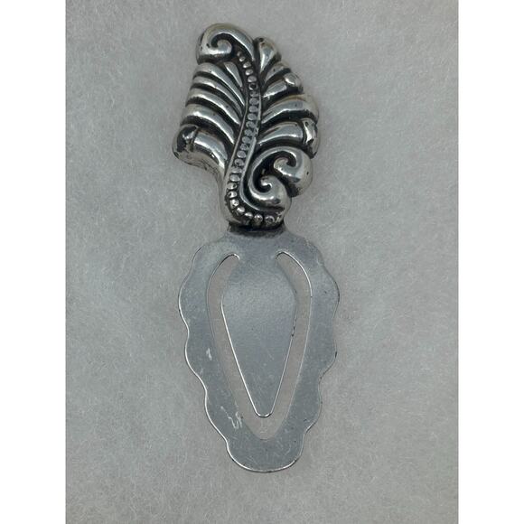 Brighton Feather Plume Bookmark Silver Gift For Book Lover Reader Bookworm - Picture 1 of 5